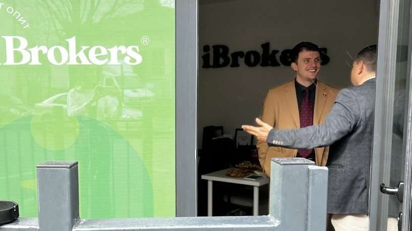 Откриване на нов офис на iBrokers